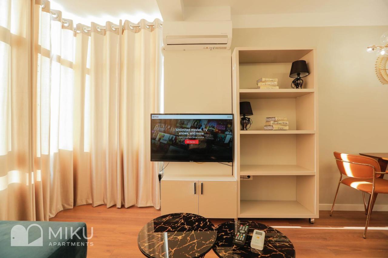 Miku Apartment Tirana Bagian luar foto