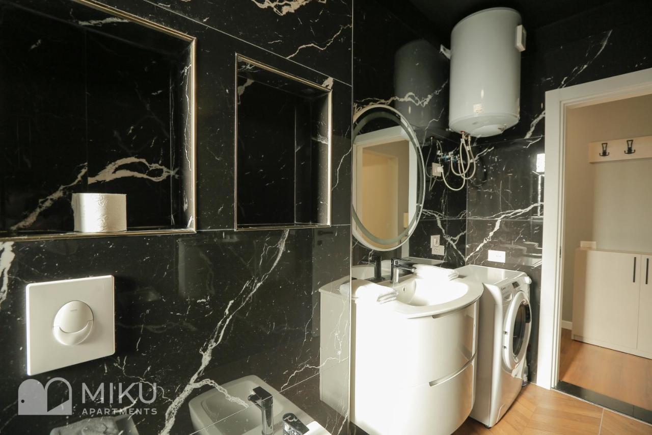 Miku Apartment Tirana Bagian luar foto