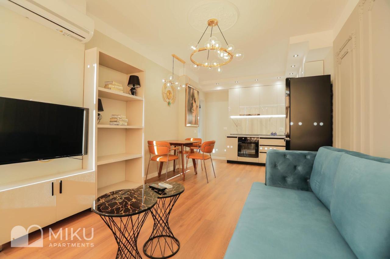 Miku Apartment Tirana Bagian luar foto