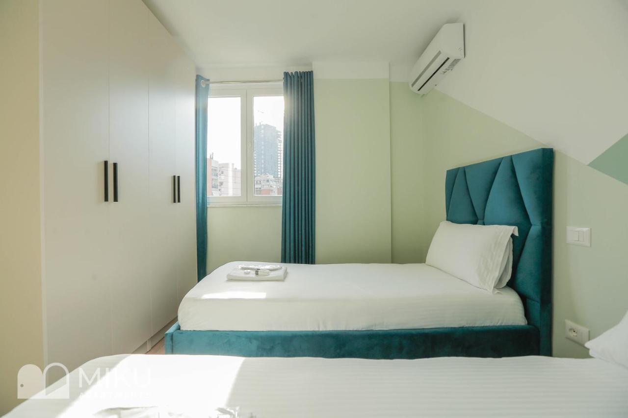 Miku Apartment Tirana Bagian luar foto