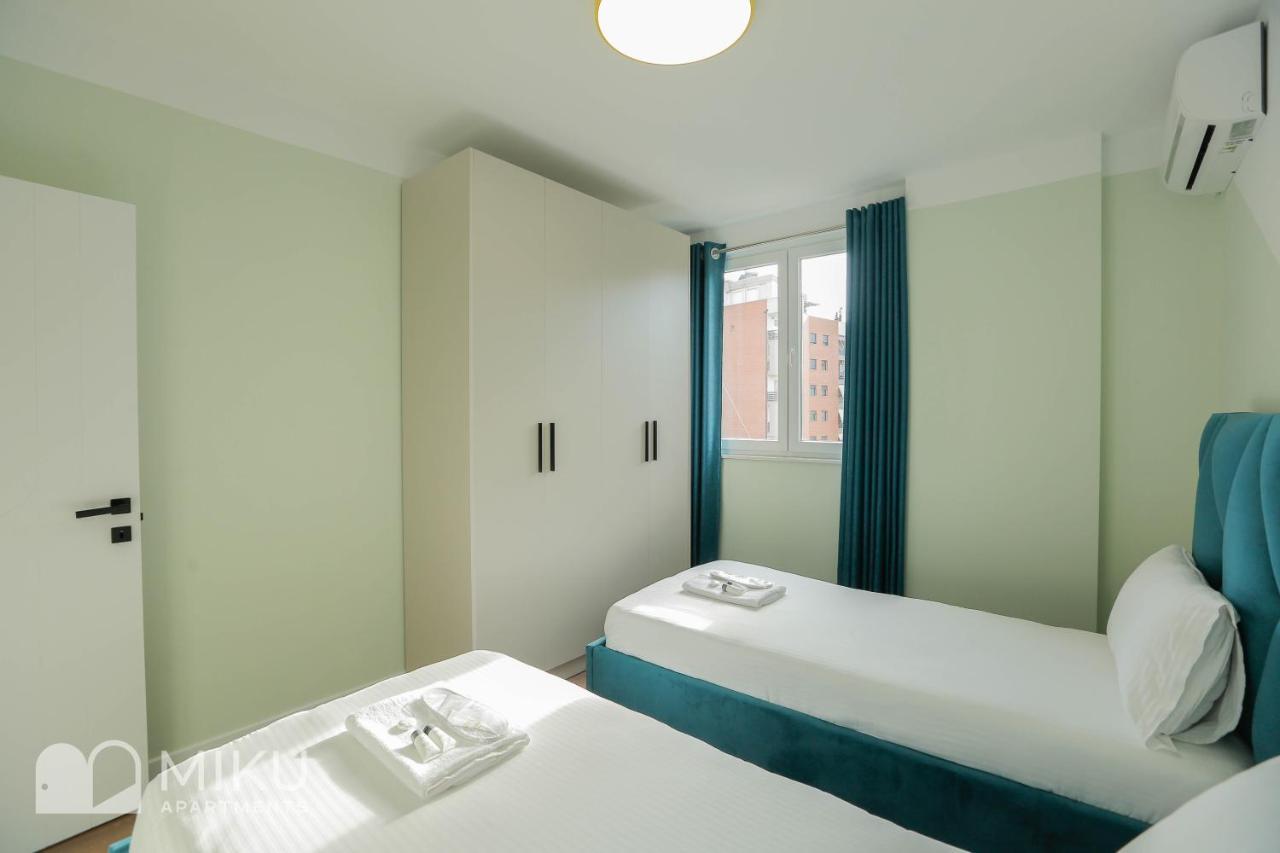Miku Apartment Tirana Bagian luar foto