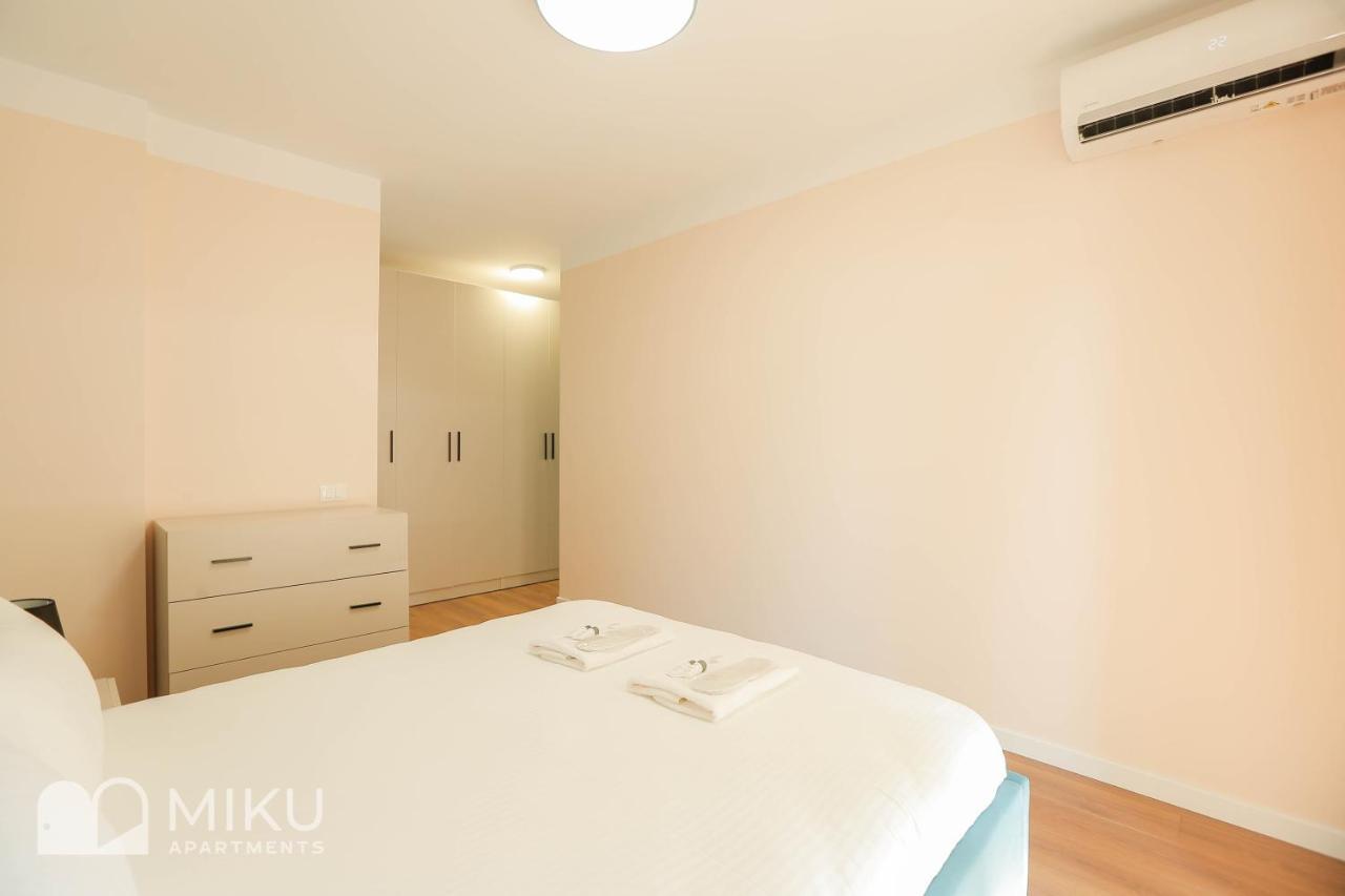 Miku Apartment Tirana Bagian luar foto