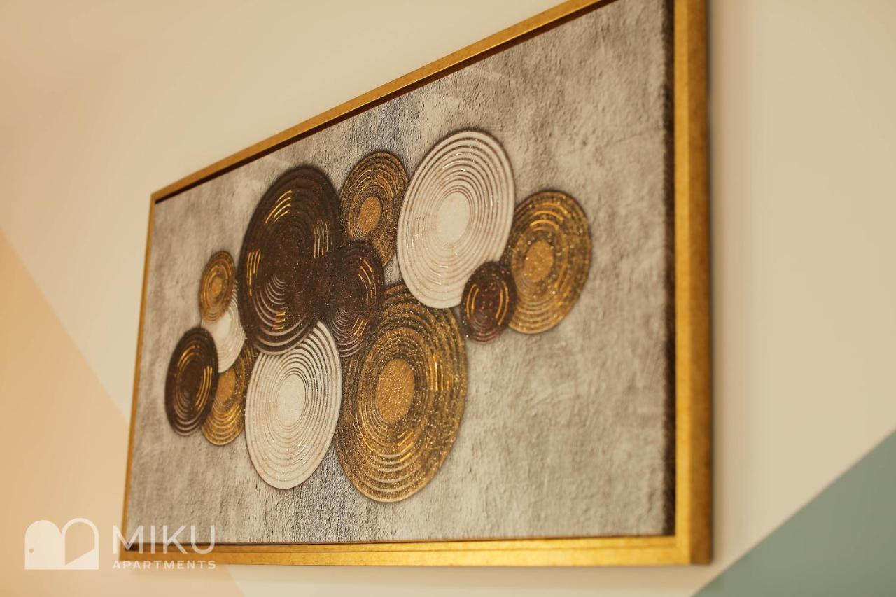 Miku Apartment Tirana Bagian luar foto
